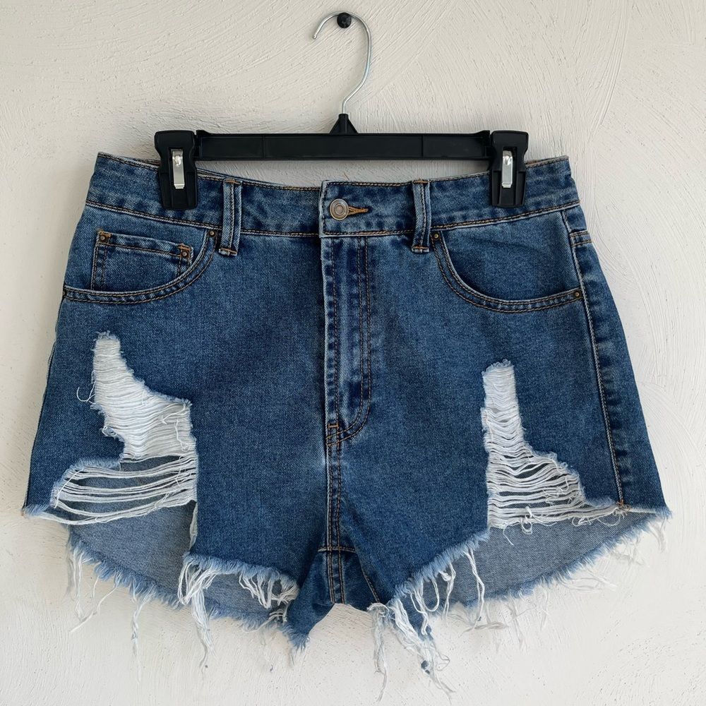 Forever 21 size large ripped denim shorts!